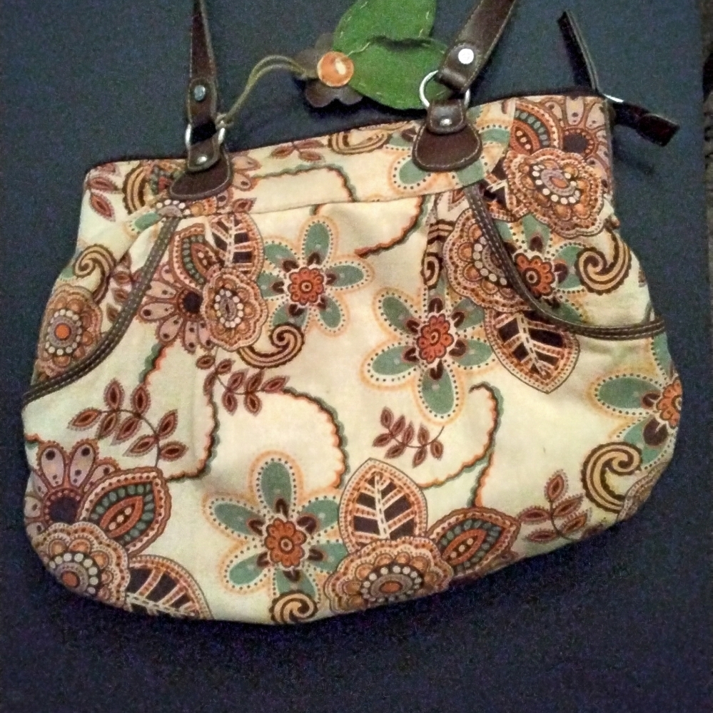 Hand bag
